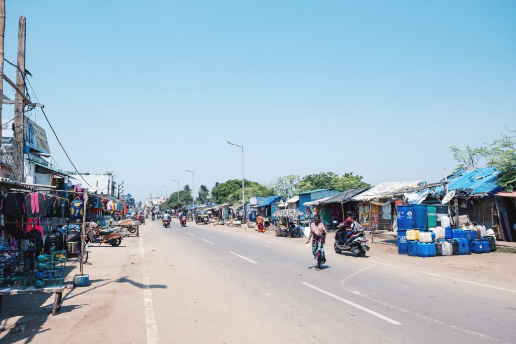 プリー観光に来たら寄りたい唯一の癒しカフェ Honey Bee ハニービー インド Tokiori プリー観光に来たら寄りたい唯一の癒しカフェ Honey Bee ハニービー インド Tokiori