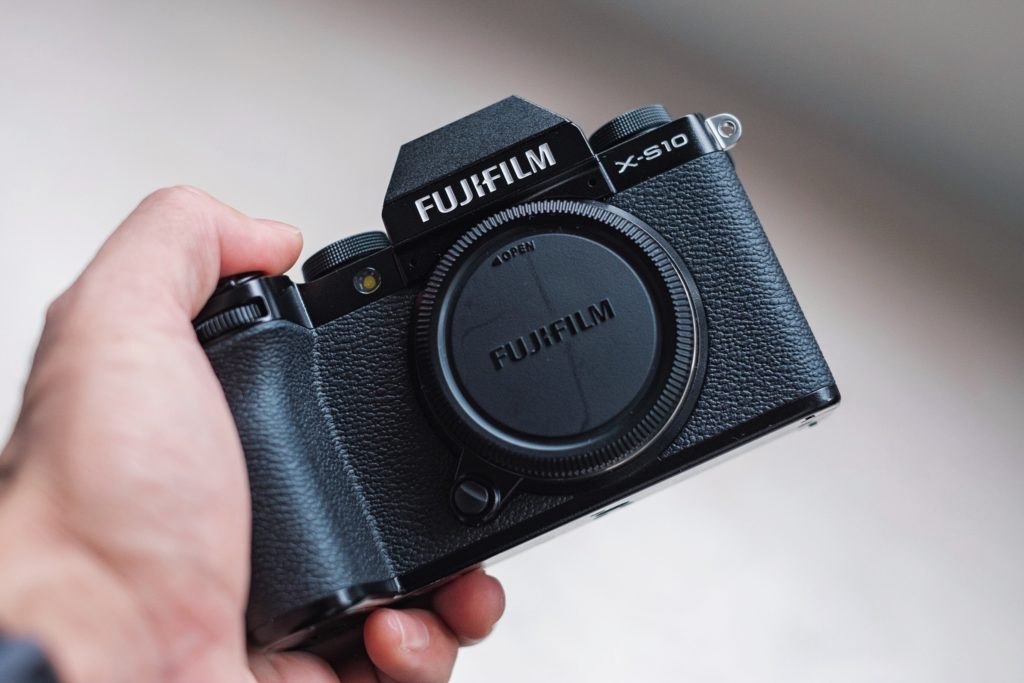 FUJIFILM「X-S10」長期使用レビュー。これから写真やVlogを始めたい方 